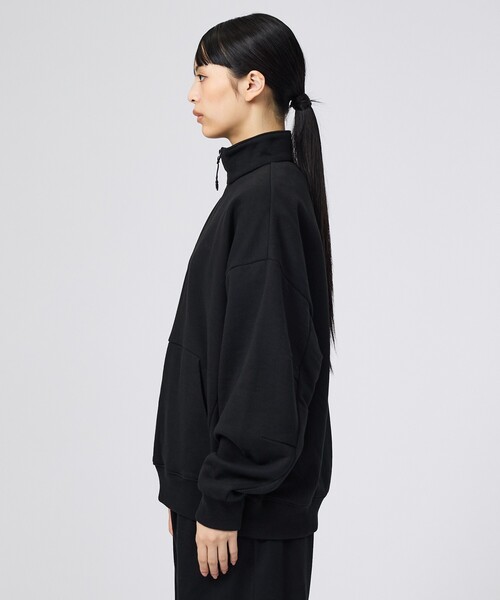 +phenix(プラスフェニックス)の「【+phenix / プラスフェニックス】CVC HALF-ZIP SWEATSHIRT / CVCハーフジップスウェット(POO-26072)(スウェット・メンズ・ブラック/グレー・M/L)」の11枚目の写真