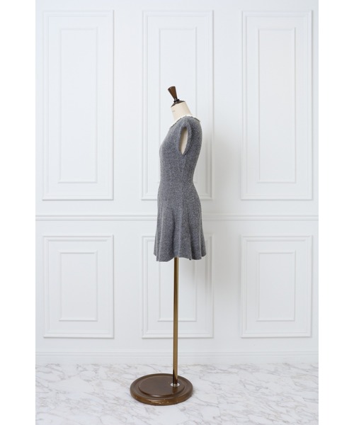 MISTREASS（ミストレアス）の「Flower Trim Knit Mini Dress（ワンピース・レディース・グレー/ブラック・FREE）」の10枚目の写真
