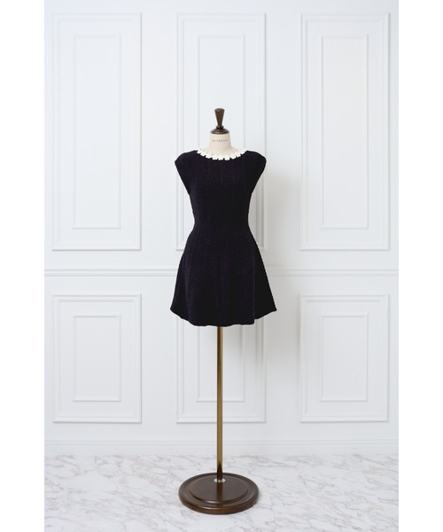 MISTREASS（ミストレアス）の「Flower Trim Knit Mini Dress（ワンピース・レディース・グレー/ブラック・FREE）」の9枚目の写真