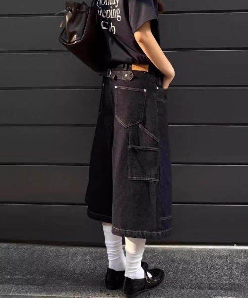 Ritzy（リッツィー）の「ハイウエストデニムワイドクロップドパンツ（デニムパンツ・レディース・ブラック・S/M/L/XL）」の6枚目の写真