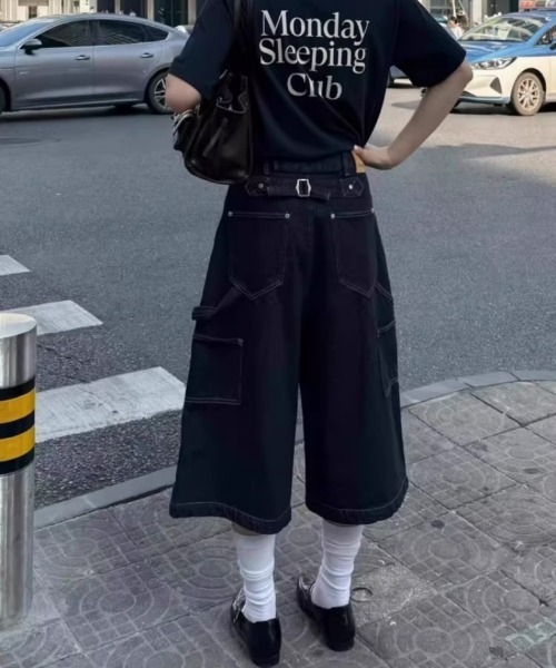 Ritzy（リッツィー）の「ハイウエストデニムワイドクロップドパンツ（デニムパンツ・レディース・ブラック・S/M/L/XL）」の5枚目の写真