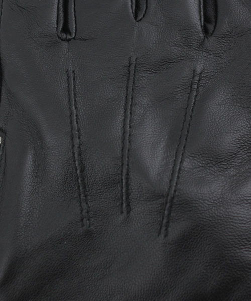 BEAMS（ビームス）の「BEAMS / レザーサイドジップグローブ（手袋・メンズ・ブラック/ブラウン・ONE SIZE）」の4枚目の写真