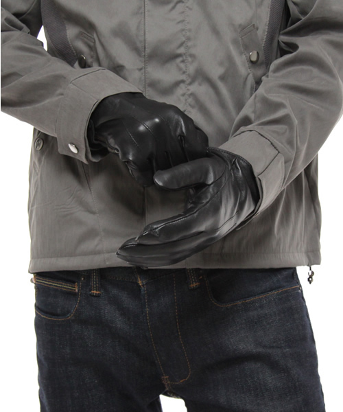 BEAMS（ビームス）の「BEAMS / レザーサイドジップグローブ（手袋・メンズ・ブラック/ブラウン・ONE SIZE）」の8枚目の写真