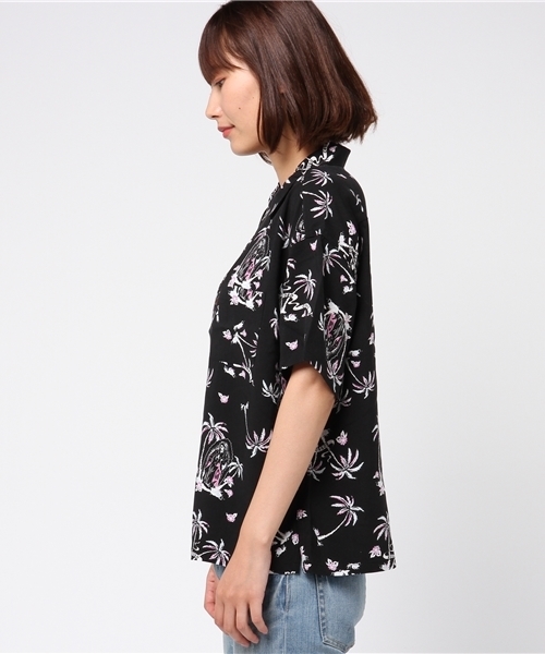 RODEO CROWNS WIDE BOWL（ロデオクラウンズワイドボウル）の「MALIA ALOHA シャツ（シャツ/ブラウス・レディース・ブラック系その他/ピンク系その他・FREE）」の9枚目の写真