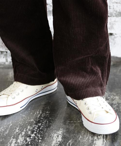 coen（コーエン）の「SMITH(スミス)別注コーディロイイージーベイカーパンツ（その他パンツ・メンズ・ダークブラウン/ロイヤルブルー・SMALL/MEDIUM/LARGE/X-LARGE）」の5枚目の写真