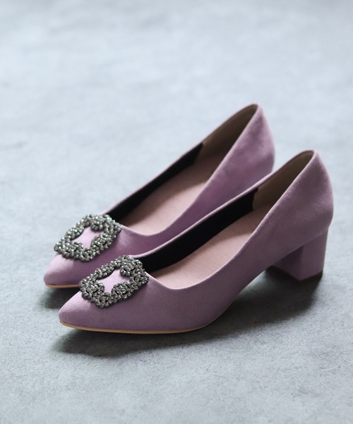 SESTO（セスト）の「【JAPANクオリティ】4.5cmヒールビジューモチーフポインテッドトゥパンプス（パンプス・レディース・ゴールド/ネイビー/ベージュ/ピンク/ブラック/ホワイト/ドット/グレー/グリーン/ラベンダー/ブルー系その他/ダークグレー/テラコッタ/モカ/パープル/チェック・23.5cm/22.5cm/22.0cm/25.5cm/24.5cm/24.0cm/23.0cm）」の12枚目の写真