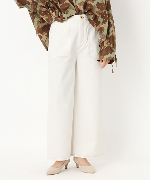 niko and...（ニコアンド）の「オリジナルステッチベイカーパンツ（その他パンツ・レディース・オフホワイト/ネイビー/キャメル・3/4）」の2枚目の写真