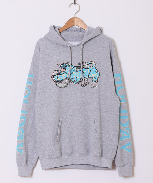 HOLIDAY(ホリデイ)の「LEOPARD TIGER HOODIE レオパードタイガーフーディ(パーカー・レディース・ホワイト/グレー・ONE SIZE)」の2枚目の写真
