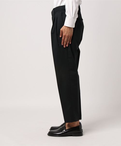 UNITED TOKYO（ユナイテッドトウキョウ）の「アンクルシアサッカーサイドゴムテーパード/セットアップ（その他パンツ・メンズ・ブラック・1/2/3）」の3枚目の写真