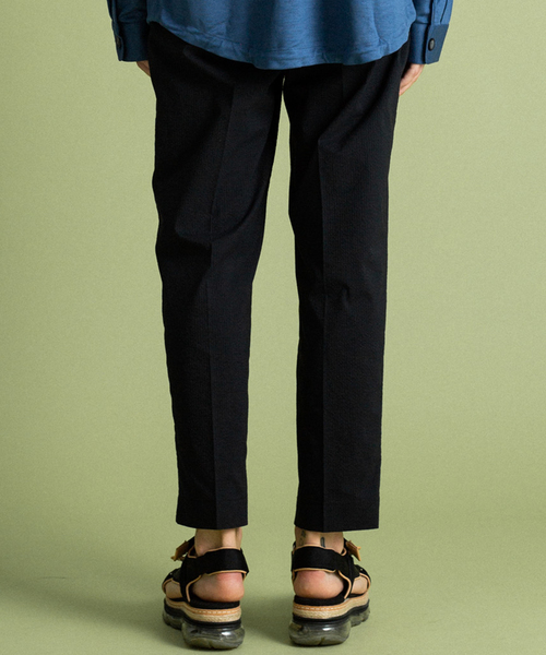 UNITED TOKYO（ユナイテッドトウキョウ）の「アンクルシアサッカーサイドゴムテーパード/セットアップ（その他パンツ・メンズ・ブラック・1/2/3）」の9枚目の写真