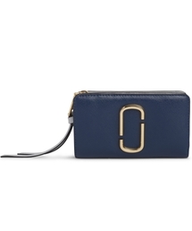 MARC JACOBS ザ スナップショットコンパクトウォレット 2つ折り！ MARC JACOBS（マークジェイコブス）の「THE SNAPSHOT COMPACT