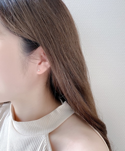 ESTELLE（エステール）の「K18 イエローゴールド ダイヤモンド ピアス ESTELLE/エステール WEB限定（ピアス（両耳用）・レディース・イエローゴールド・-）」の17枚目の写真