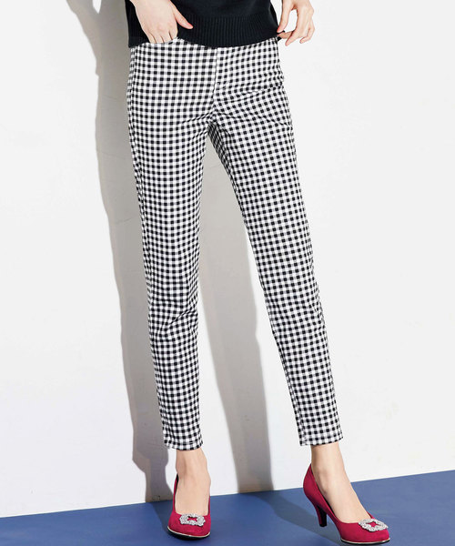 GeeRA(ジーラ)の「楽チン!美ラインストレッチスキニーパンツ(その他パンツ・レディース・ブラック/オフホワイト/ベージュ/レッド/ネイビー/チェック・58/61/70/73/64/67)」の6枚目の写真