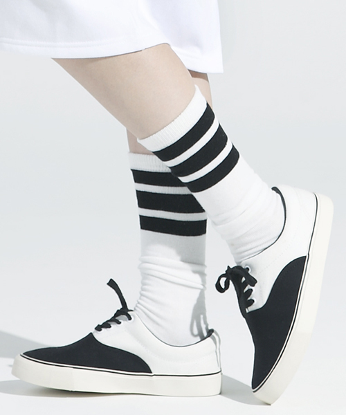 WEGO（ウィゴー）の「WEGO/ローカットスニーカー（スニーカー・レディース・ブラック系その他/ブルー系その他/パープル系その他/その他1/その他2・23.5/24.5）」の17枚目の写真