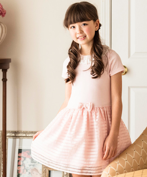 Catherine Cottage（キャサリンコテージ）の「レース襟オーガンジーボーダーアンサンブル（セットアップ・キッズ・ブルー/ピンク・120/130/110）」の8枚目の写真