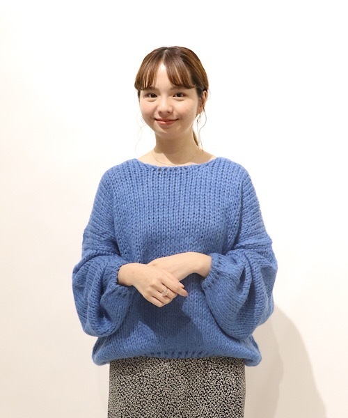 flower(フラワー)の「フラッフィーバルーンニット(ニット/セーター・レディース・ベージュ/ブルー・FREE)」の1枚目の写真