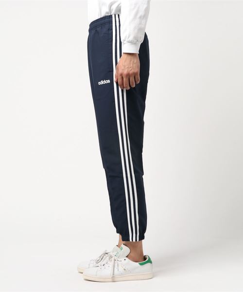 adidas（アディダス）の「アディダス M CORE 3ストライプス ウインド