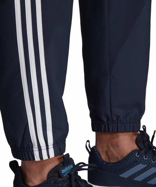 adidas（アディダス）の「アディダス M CORE 3ストライプス ウインド