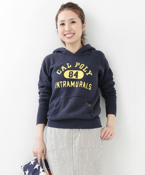 Ray BEAMS（レイビームス）の「JACKSON MATISSE×Ray BEAMS / 別注 "CAL POLY"スウェット（スウェット・レディース・グレー/ネイビー・ONE SIZE）」の2枚目の写真