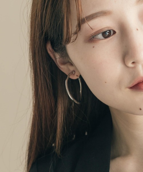 SMELLY（スメリー）の「メタルマガリフープイヤリング（イヤリング・レディース・ゴールド/シルバー・-）」の20枚目の写真