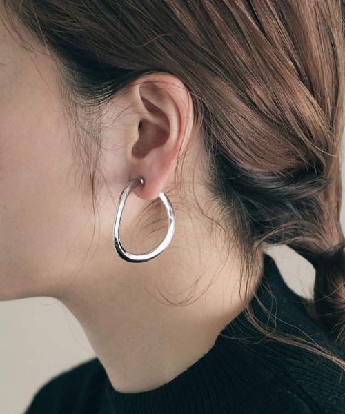 SMELLY（スメリー）の「メタルマガリフープイヤリング（イヤリング・レディース・ゴールド/シルバー・-）」の17枚目の写真