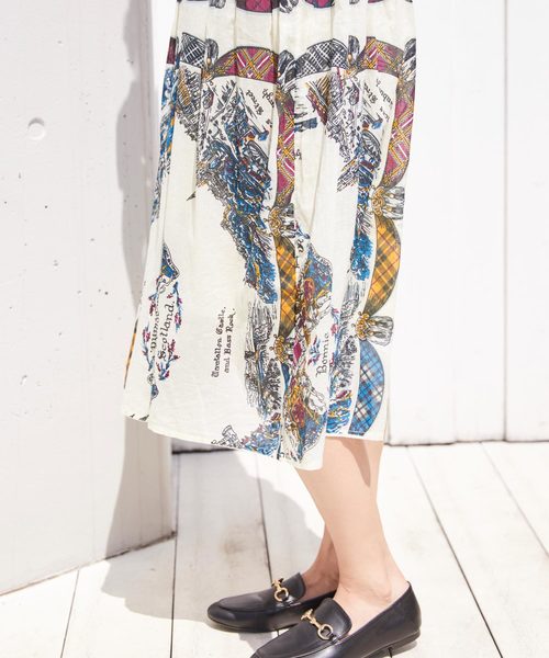 Chaco closet(チャコ クローゼット)の「スカーフ柄 インド綿 コットンボイルワンピース(ワンピース・レディース・ホワイト/ブラック・M)」の7枚目の写真