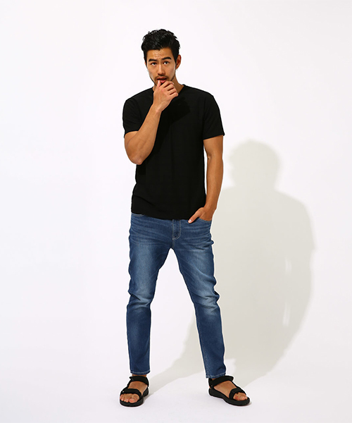 AZUL by moussy（アズールバイマウジー）の「TACK JACQUARD BORDER T-SHIRT/タックジャガードボーダーＴシャツ（Tシャツ/カットソー・メンズ・ホワイト/ブラック/ホワイト系その他・LARGE/SMALL/MEDIUM/X-LARGE）」の5枚目の写真