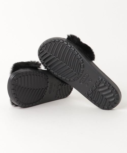 crocs（クロックス）の「crocs クロックス 205968-060 Crocs Sloane Luxe Slide W Black/Black（サンダル・レディース・ブラック・23.0cm/24.0cm/25.0cm/22.0cm）」の3枚目の写真