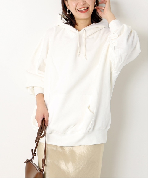 FRUIT OF THE LOOM(フルーツオブザルーム)の「【FRUIT OF THE ROOM/フルーツオブザルーム】 SWEAT HOOD:パーカー(パーカー・レディース・ブラック/ホワイト/ベージュ/ブルー・FREE)」の2枚目の写真