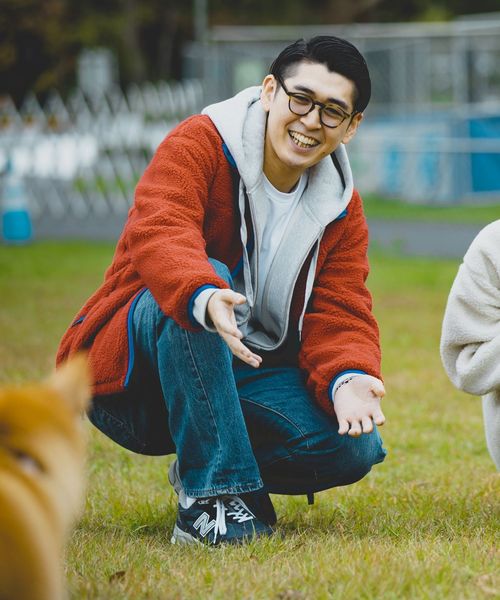 SHIPS（シップス）の「RUSSELL ATHLETIC×SHIPS: ビッグシルエット リバーシブル ボアフリース ブルゾン（ブルゾン・メンズ・ブラック/ライトホワイト/ネイビー/レッド・SMALL/MEDIUM/LARGE）」の5枚目の写真