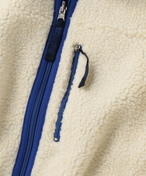 SHIPS（シップス）の「RUSSELL ATHLETIC×SHIPS: ビッグシルエット リバーシブル ボアフリース ブルゾン（ブルゾン・メンズ・ブラック/ライトホワイト/ネイビー/レッド・SMALL/MEDIUM/LARGE）」の21枚目の写真