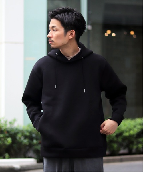 417 EDIFICE（フォーワンセブンエディフィス）の「ダンボールプルオーバーパーカー（パーカー・メンズ・ブラック/チャコールグレー/ベージュ/レッド・SMALL/MEDIUM/LARGE）」の2枚目の写真