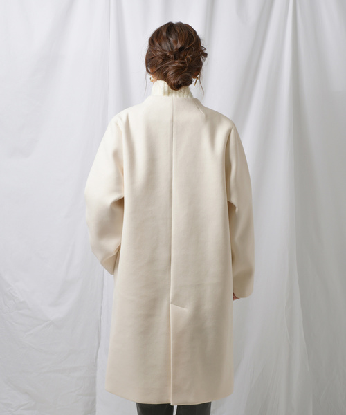 Ambre Neige(アンブルネージュ)の「ノーカラーコート【WEB/EC限定商品】(ノーカラーコート・レディース・ライトグレー/ブラック/アイボリー・SMALL/MEDIUM)」の15枚目の写真