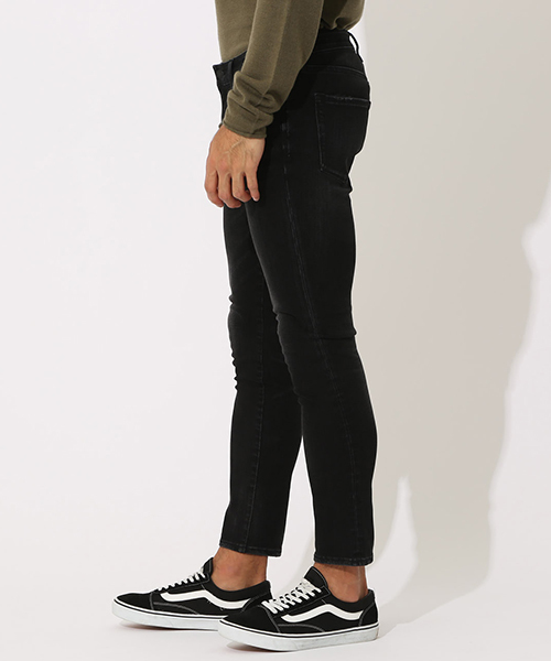 AZUL by moussy(アズールバイマウジー)の「A PERFECT DENIM/アズールパーフェクトデニム(デニムパンツ・メンズ・ブラック/ブルー/ワンウォッシュ・SMALL/LARGE/X-SMALL/MEDIUM/X-LARGE)」の7枚目の写真