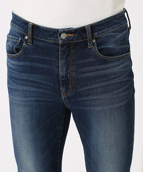 AZUL by moussy(アズールバイマウジー)の「A PERFECT DENIM/アズールパーフェクトデニム(デニムパンツ・メンズ・ブラック/ブルー/ワンウォッシュ・SMALL/LARGE/X-SMALL/MEDIUM/X-LARGE)」の17枚目の写真