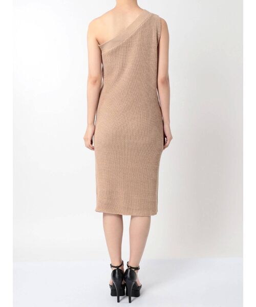 RESEXXY(リゼクシー)の「ワンショルサイドジップニットワンピース(ワンピース・レディース・ブラック/ベージュ/イエロー・FREE)」の16枚目の写真