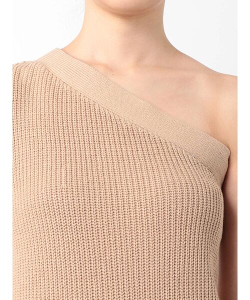 RESEXXY(リゼクシー)の「ワンショルサイドジップニットワンピース(ワンピース・レディース・ブラック/ベージュ/イエロー・FREE)」の17枚目の写真