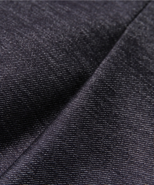 La TOTALITE（ラトータリテ）の「デニムインレータックパンツ。（その他パンツ・レディース・グレー/ネイビー・38/40/36）」の3枚目の写真