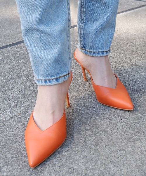 SPIRALGIRL(スパイラルガール)の「JuicyColorポインテッドミュール(パンプス・レディース・オレンジ/ピンク/ブラック/ホワイト/ホワイト系その他/カーキ・M/L)」の6枚目の写真