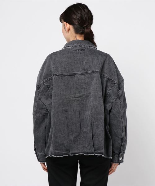 VENCEEXCHANGE（ヴァンスエクスチェンジ）の「ルーズビックGジャン（デニムジャケット・レディース・オフホワイト/ブラック/スカイブルー・M）」の5枚目の写真