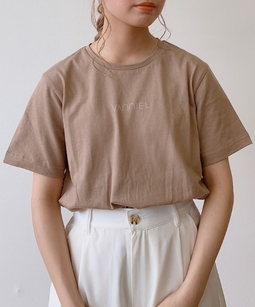 VANNIE U（ヴァニーユー）の「クラッシックロゴT（Tシャツ/カットソー・レディース・ホワイト/ブラック/ブラウン/モカ・FREE）」の13枚目の写真