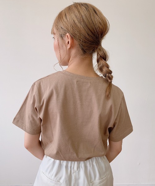 VANNIE U（ヴァニーユー）の「クラッシックロゴT（Tシャツ/カットソー・レディース・ホワイト/ブラック/ブラウン/モカ・FREE）」の18枚目の写真