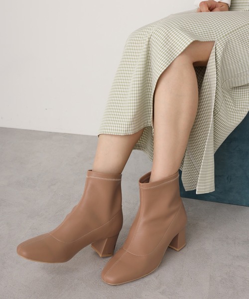 one after another NICE CLAUP（ワンアフターアナザーナイスクラップ）の「ストレッチショートブーツ（ブーツ・レディース・ブラック/アイボリー/モカ・SMALL/MEDIUM/LARGE）」の20枚目の写真