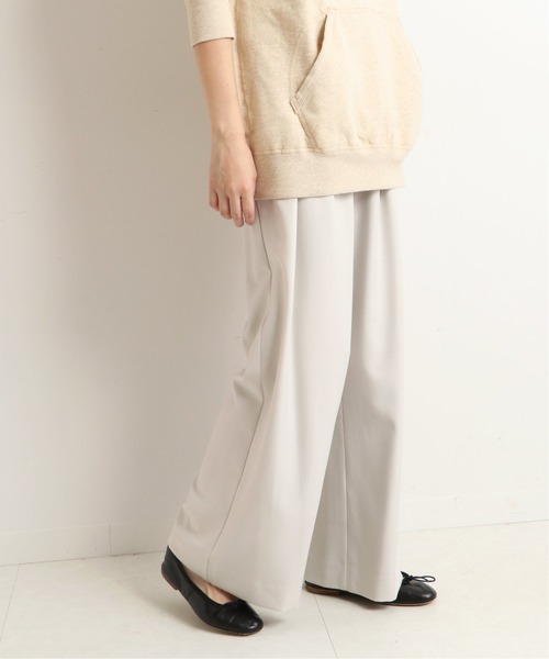 SLOBE IENA(スローブイエナ)の「PE ツータックワイドパンツ【手洗い可能/ウエストゴム】◆(その他パンツ・レディース・ブラック/ライトグリーン/アイボリー・38/36/40)」の13枚目の写真