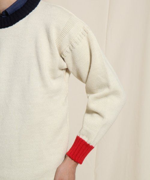 HARE(ハレ)の「HARE×GUERNSEY WOOLLENS / 別注プルオーバーニット【HARE】(ニット/セーター・メンズ・ネイビー/オフホワイト/ダークグリーン・38/36)」の6枚目の写真