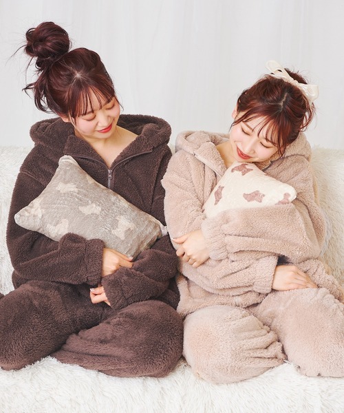 【新品】ワンパチ もこもこルームウェア Everyday Happiness Amazon.co.jp: ポケモンセンターオリジナル もこもこルーム