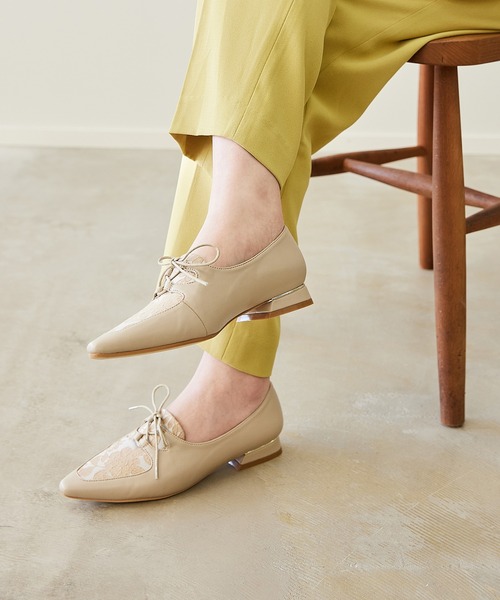 JELLY BEANS(ジェリービーンズ)の「レースアップマニッシュパンプス(204-32632)JELLY BEANS(ジェリービーンズ)(パンプス・レディース・ブラウン/ブラック/グレイッシュベージュ・23/24/22.5/24.5/23.5)」の11枚目の写真