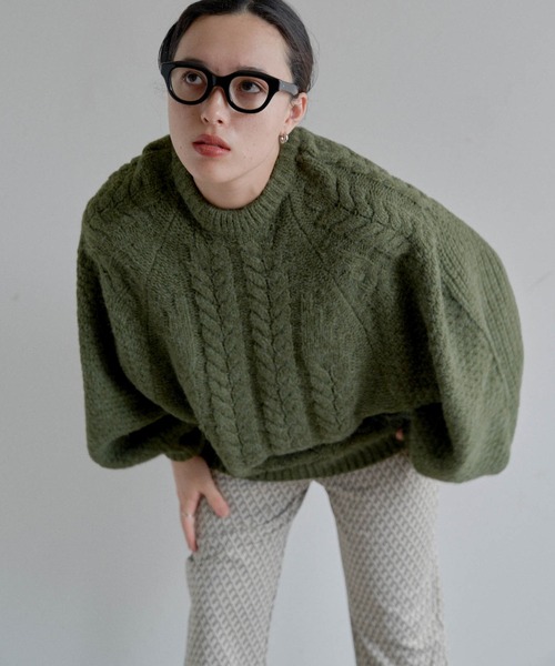 select MOCA(セレクトモカ)の「ヘリンボーンドルマンオーバーニット(ニット/セーター・レディース・パープル/ターコイズブルー/グリーン/アイボリー/ベージュ/テラコッタ・FREE)」の21枚目の写真