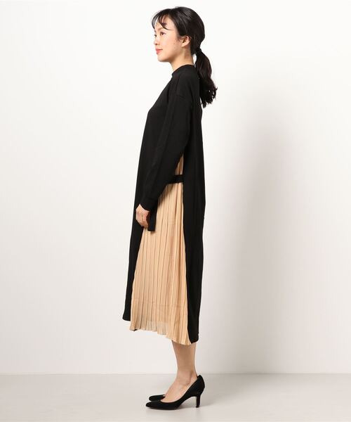 Ritzy(リッツィー)の「大人シルエット ミモレ丈サイドデザインワンピース(ワンピース・レディース・B/C/D/A・M/L)」の16枚目の写真