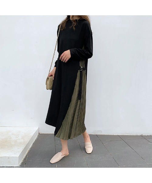 Ritzy(リッツィー)の「大人シルエット ミモレ丈サイドデザインワンピース(ワンピース・レディース・B/C/D/A・M/L)」の13枚目の写真